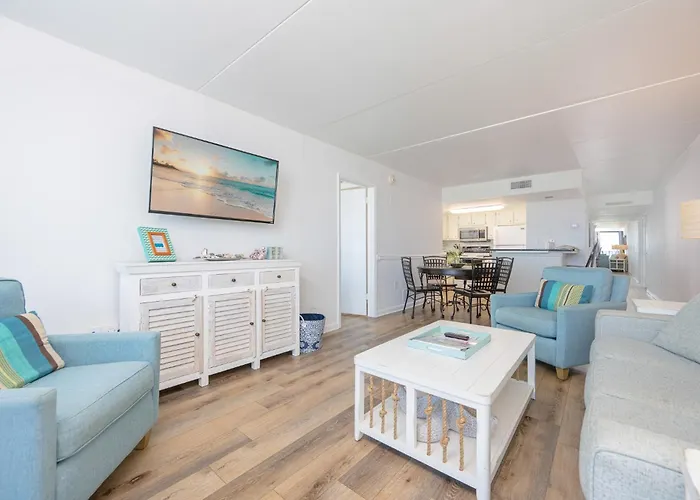 Apartment Island Winds East 309 *